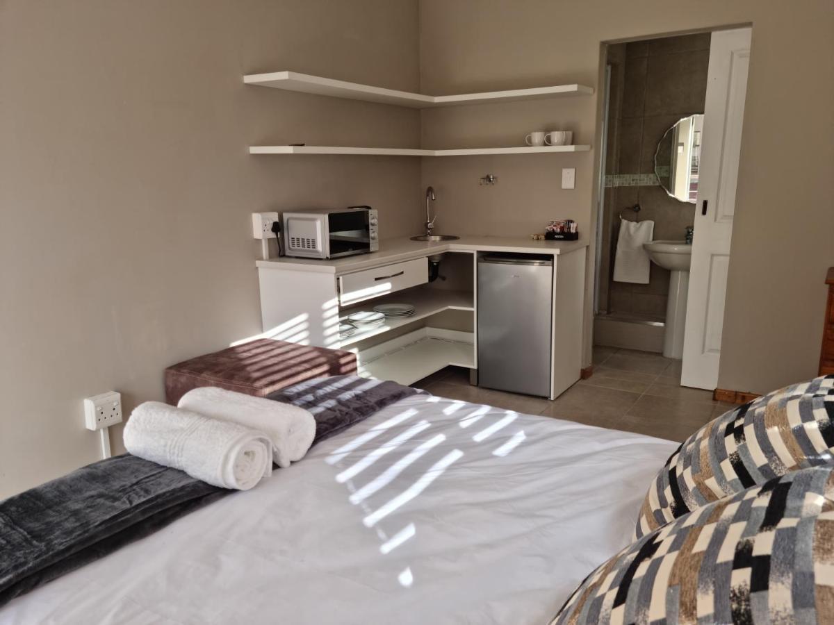 Hope Lodge Ист-Лондон Экстерьер фото